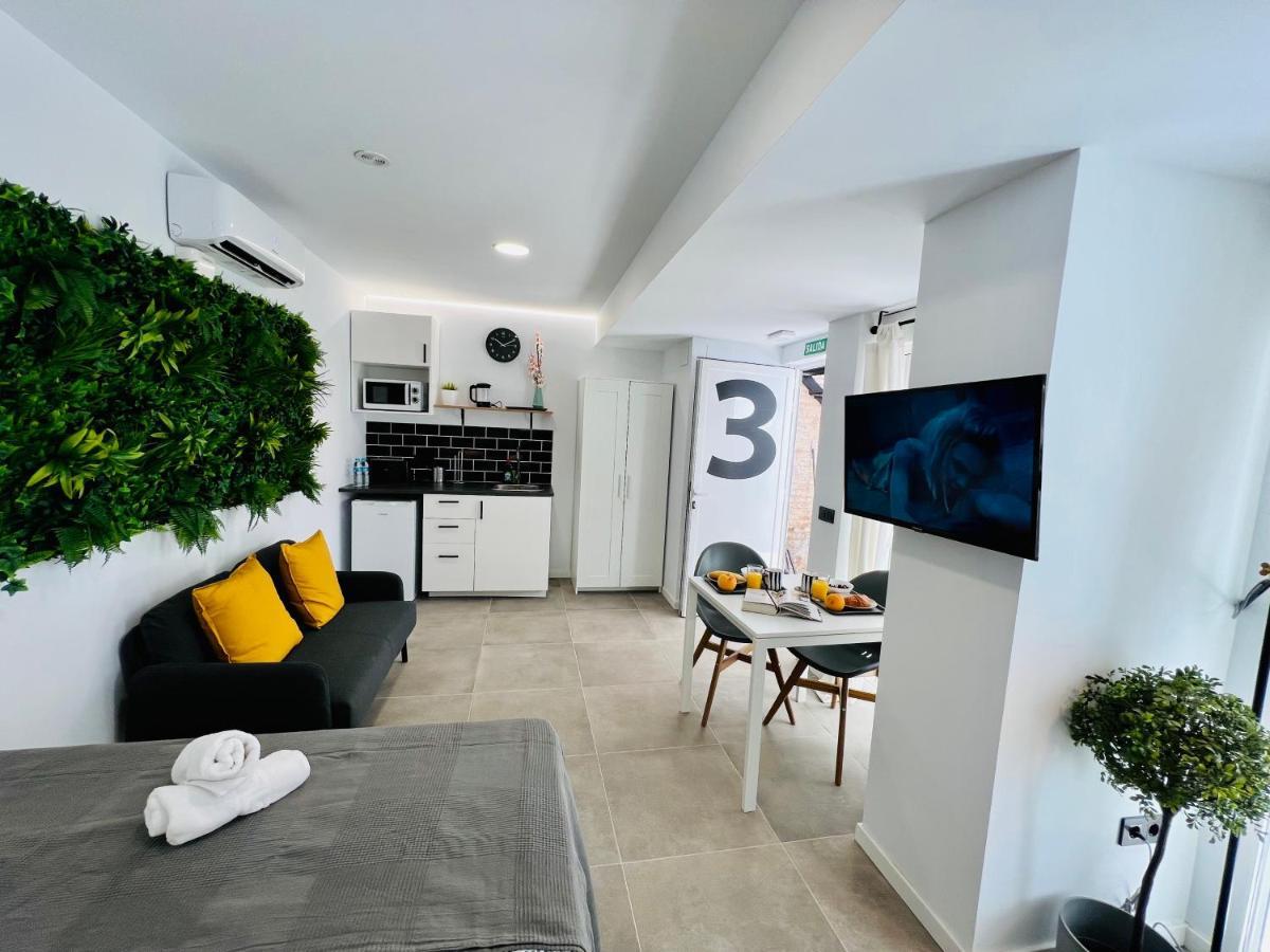 Cool Lofts Alameda Valencia Hotell Exteriör bild
