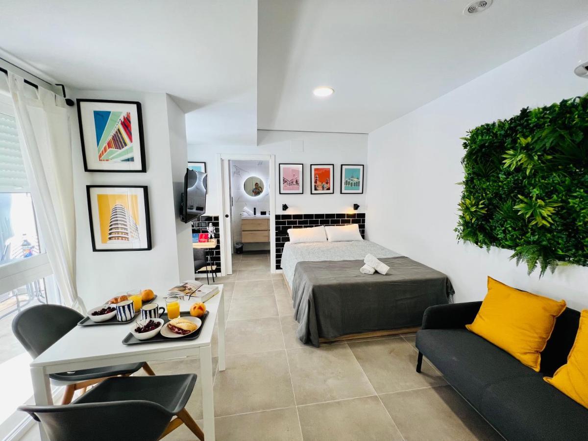 Cool Lofts Alameda Valencia Hotell Exteriör bild