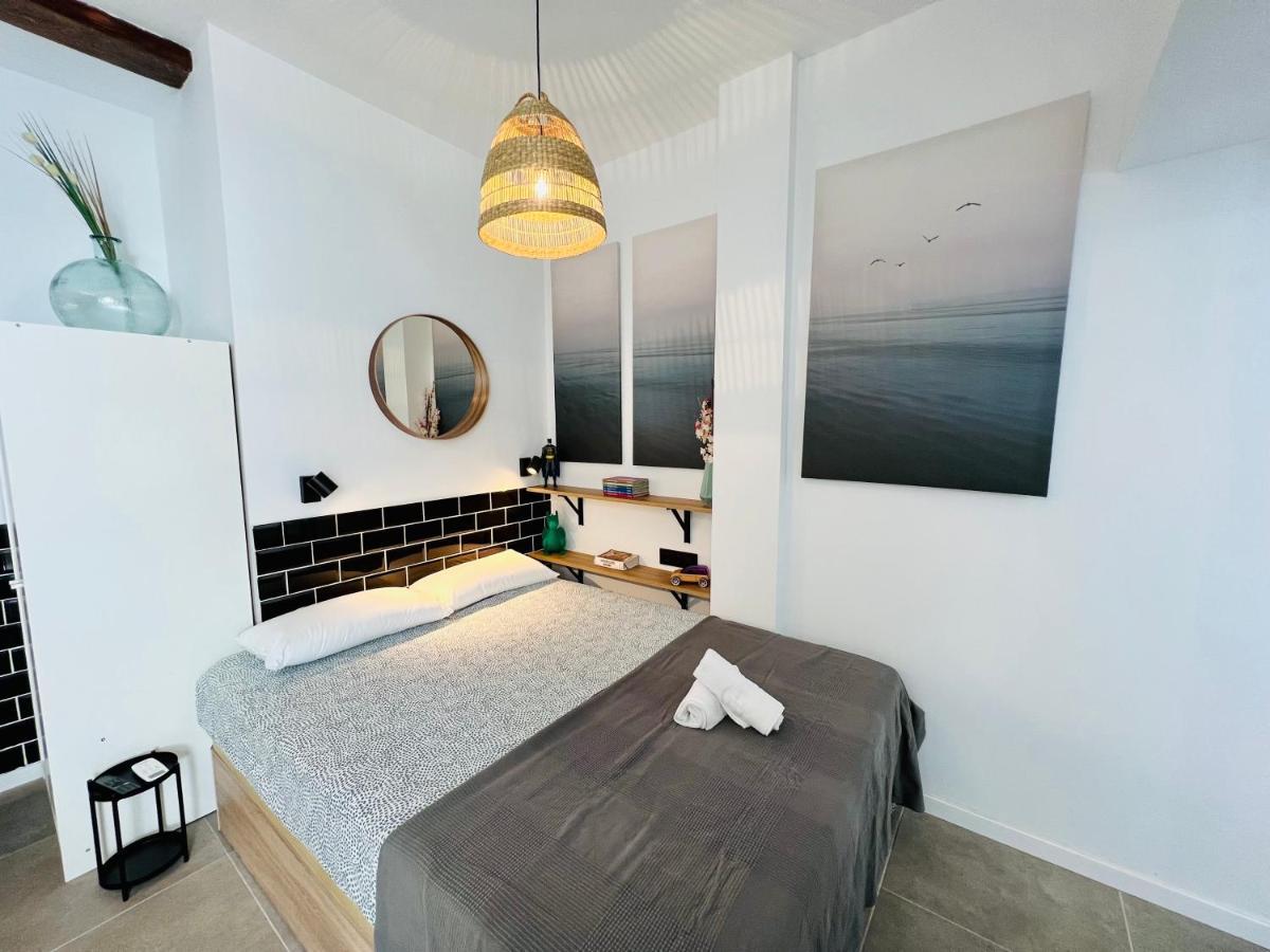 Cool Lofts Alameda Valencia Hotell Exteriör bild
