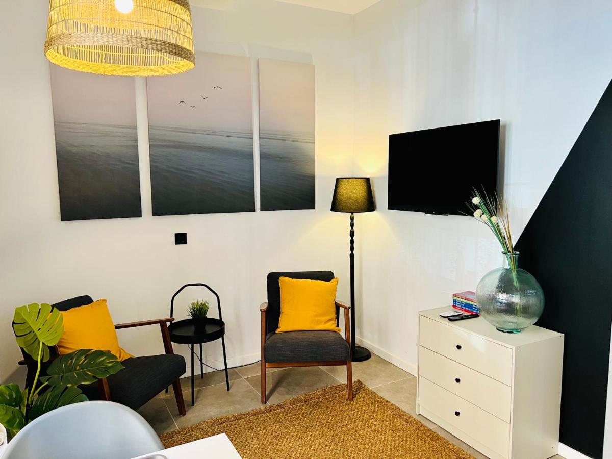 Cool Lofts Alameda Valencia Hotell Exteriör bild